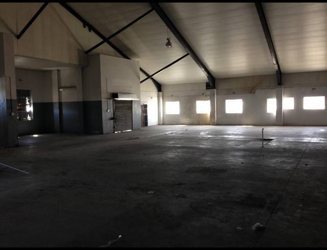 800M² FACTORY TO LET IN AIRPORT INDUSTRIA